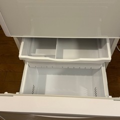 1/31までの出品※東芝 冷蔵庫 R-S27JW