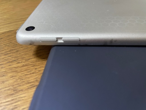 iPad Air第3世代 256G WiFiモデル 極美品 画面割れ、傷なし、ケース