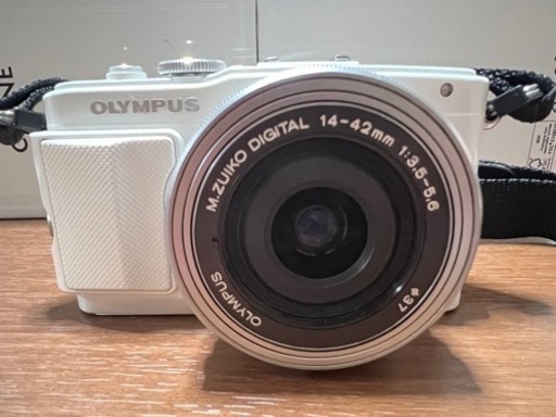 OLYMPUS ミラーレス E-PL6