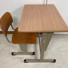学校机と椅子　美品　デスク＋チェア2点
