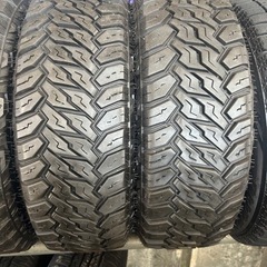 オフロードタイヤ4本、215-70-16. 組み換え工賃取り付けコミコミ、愛知県大府市