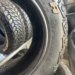 オフロードタイヤ4本、215-70-16. 組み換え工賃取り付けコミコミ、愛知県大府市