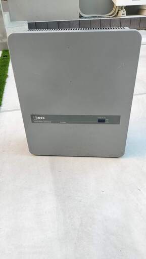 パワーコンディショナー　IDEC　PJ1A-B591パワコン