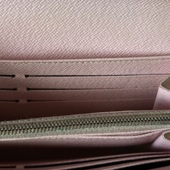 美品　ルイヴィトン エピ ポルトフォイユサラ ローズバレリーヌ長財布　ピンク