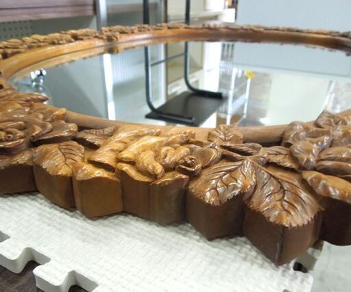 ① ミラー 壁掛け鏡 幅90cm タテ70cm ウォールミラー 木枠 薔薇柄 札幌市東区 新道東店 - ミラー/鏡