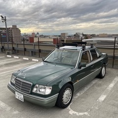 【ネット決済】メルセデスベンツ　w124 E280 LTD 30...