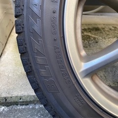 スタッドレス4本セット　17インチ　215/55R17