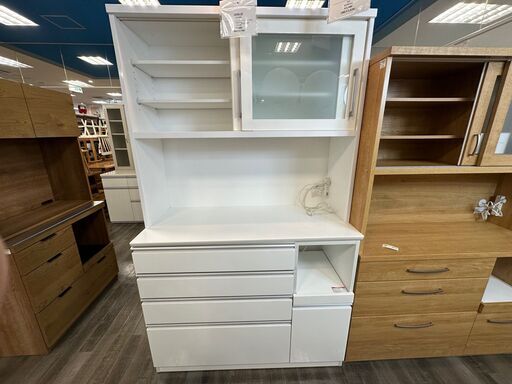 【トレファク熊谷駅前店】ニトリの2枚扉レンジボードです！