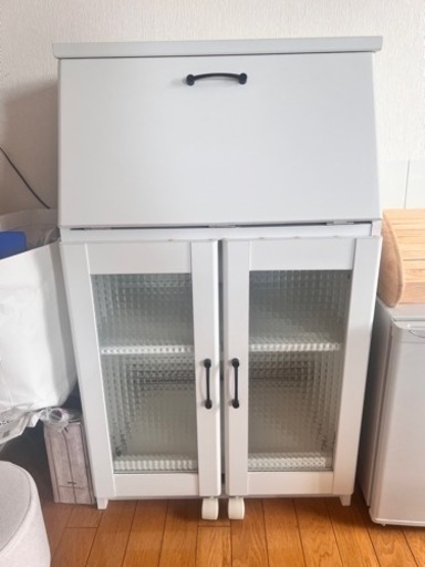 綺麗な棚　レンジ、炊飯器置き　未使用‼️