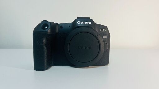 【超美品】Canon ミラーレス一眼カメラEOS R8 ＋SDカード（256GB）