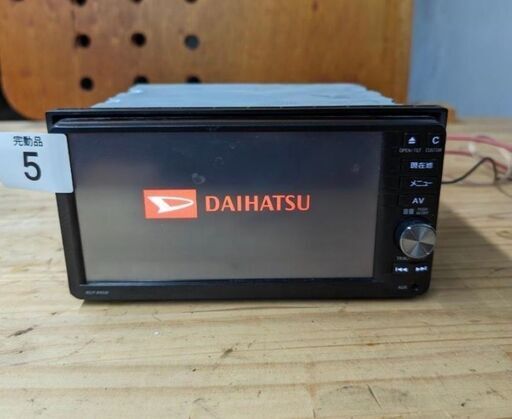 完動品 ダイハツロゴ NSZP-W65DE フルセグ 配線あります 完動品 