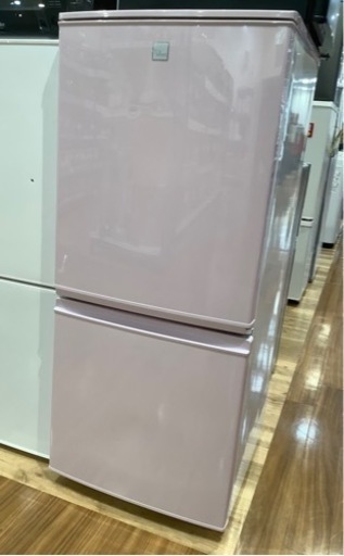 【トレファク神戸南店】SHARPの2017年製 2ドア冷蔵庫【取りに来られる方限定】