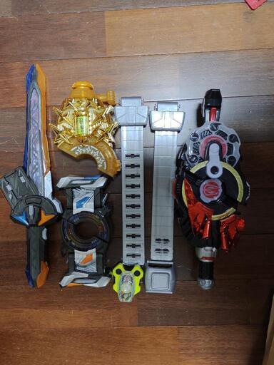 【取引中】仮面ライダーギーツ変身ベルト他