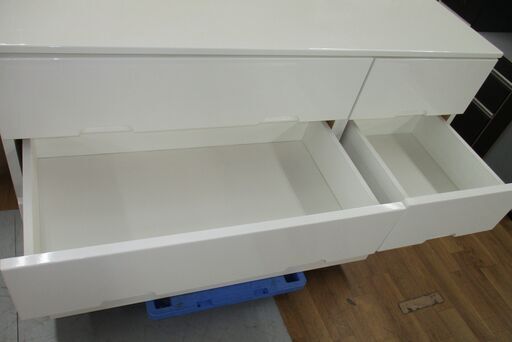 R488 マルミツ4段 シロチェスト、整理タンス、幅120cm Used・美品 R488 マルミツ4段 シロチェスト、整理タンス、幅120cm Used・美品