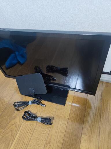 24インチ アンテナ付き Panasonic 液晶テレビ TH-24D305