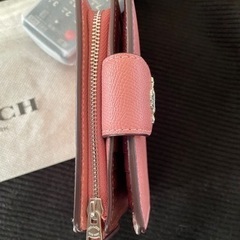 coach三つ折り財布【定価¥48900】