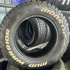 🌞LT215/70R16⭐工賃込み！RAV4、クルーガー、ハリアー、RVR、アウトランダー、デリカD5等に！バリ山！美品！MONSTA製オフロードタイヤ入荷しました🌞