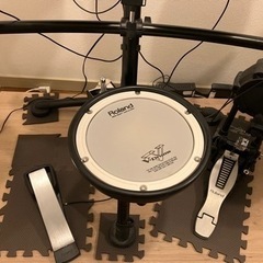 入門用におすすめ！】電子ドラム Roland TD-1KV ドラムセット 【送料無料】