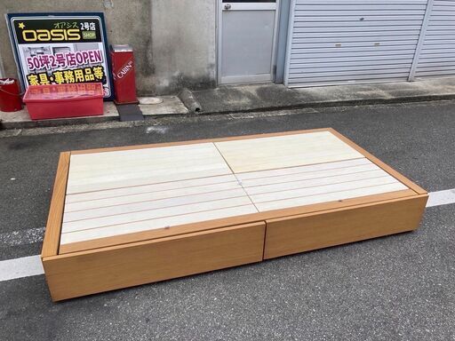 ☆中古￥9,000！シングルベッド（フレームのみ）　家具　幅103㎝ｘ奥行201㎝ｘ高さ27㎝　【BA189】