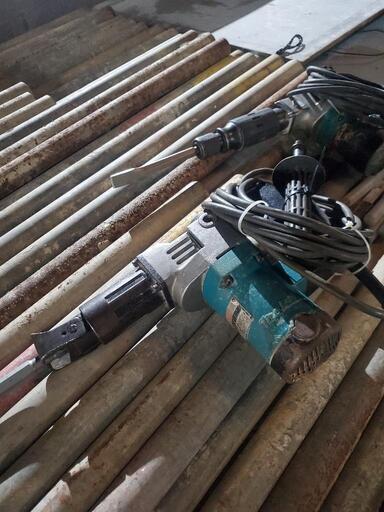 マキタセイバーソ、HITACHIハンマードリル