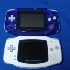 ゲームボーイアドバンス　本体２つセット　スケルトンブルー　ホワイト　動作確認済 ゲームボーイアドバンス 本体2つセット スケルトンブルー ホワイト