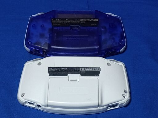 ゲームボーイアドバンス　本体２つセット　スケルトンブルー　ホワイト　動作確認済 ゲームボーイアドバンス 本体2つセット スケルトンブルー ホワイト