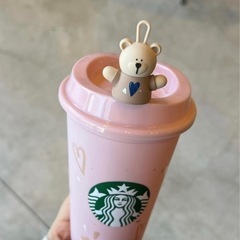 スタバ　バレンタイン　カップ　キャップ　探してます。