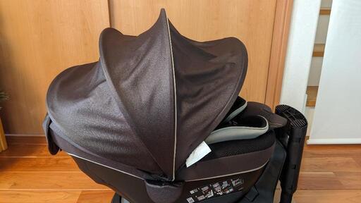 おかてぃ⭐️5i 【最高位美品】グランスチャイルドシート　グランブラウン おかてぃ様専用⭐️5i 【最高位美品】グランスチャイルドシート