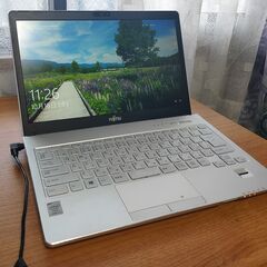 無料　富士通ノートパソコン　Windows10　完全動作品