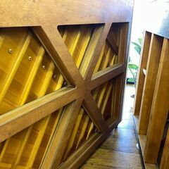 【決算セールで更にお値打ちに！】リフレッシュ済み中古ピアノ　ヤマハX（エックス）支柱採用　憧れの白モデル　UX