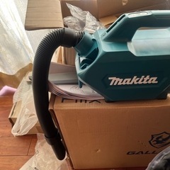 マキタ充電クリーナー