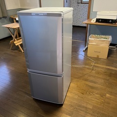 冷蔵庫　三菱　146リットル　2011年製