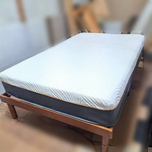 【決まりました2.14】お買い得　セミダブルベッド　マットレスセット【配送料込み】