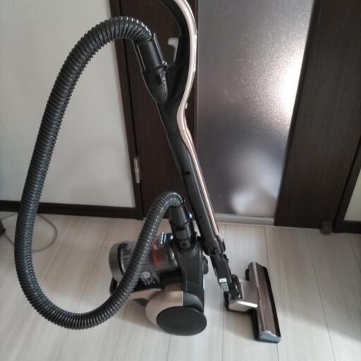 【値下げ】日立　サイクロン掃除機　2019年製