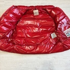 値下げ中❣MONCLER 　ダウンベスト