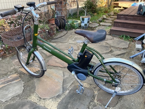 Panasonic 電動アシスト自転車　新品タイヤおつけします