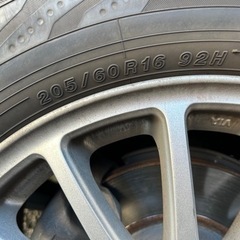 ステップワゴン　RK-5タイヤ　205 60 R16 92H