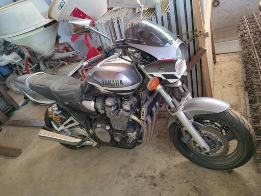 ヤマハ XJR1300