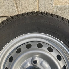 ハイゼットトラックのタイヤ4本、145/80R12 80/78N LT