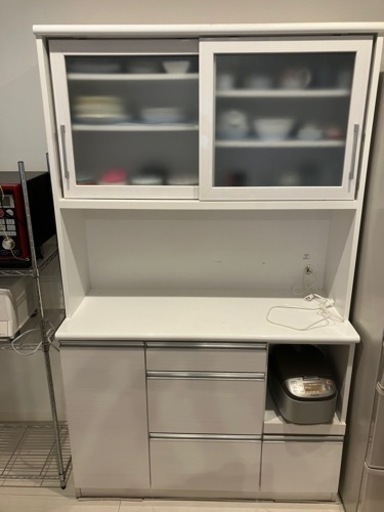 食器棚