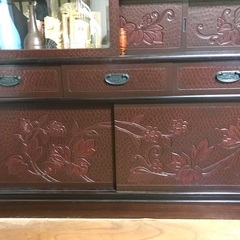 ☆ 飾り戸棚 箪笥 収納家具 (鎌倉彫風)