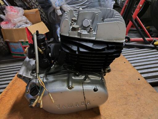 ヤマハ.旧２輪オフロード最高峰　希少生き残り美品☆RT360cc.エンジン