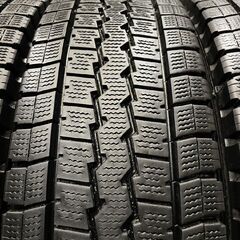 DUNLOP WINTER MAXX LT03M 205/85R16 117/115L 16インチ ライトトラック用 スタッドレス 6本 22年製 ダイナ タイタン キャンター等 (TS492)