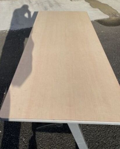 定価6.7万 1560 在庫3台有 プラス スタックテーブル 1500×600 H700 幕