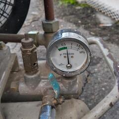 動作確認済　アネスト岩田　エンジンコンプレッサー