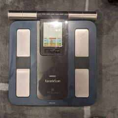 体重計　2012製　OMRON　karadascan