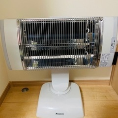 ダイキン　電気ストーブ