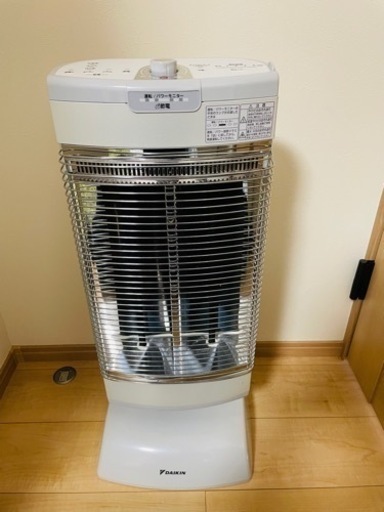 ダイキン　電気ストーブ