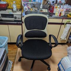 本日特価（半額）❗❗椅子 Office ハイチェア 肘掛け 昇降付