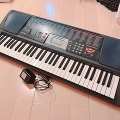 電子ピアノ　電子キーボード　カシオ